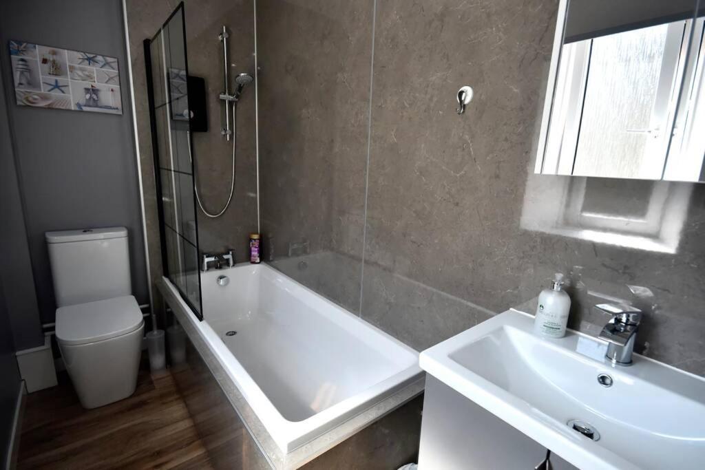 Angus House, 2 Bedroom House, Thurso, Nc500 Route Экстерьер фото